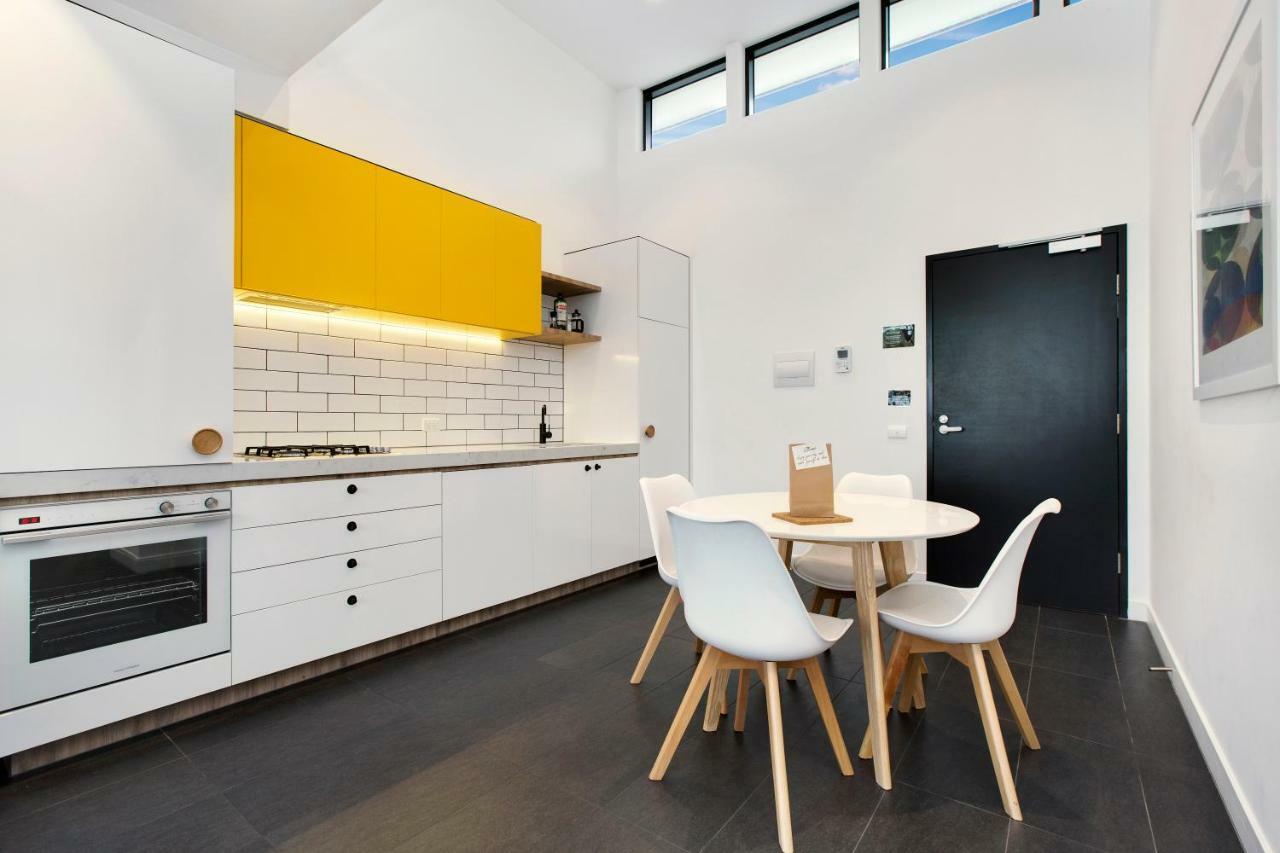 The Caulfield Aparthotel Melbourne Exterior photo